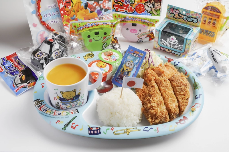 お子様ランチ　ミンチカツとチキンカツの写真